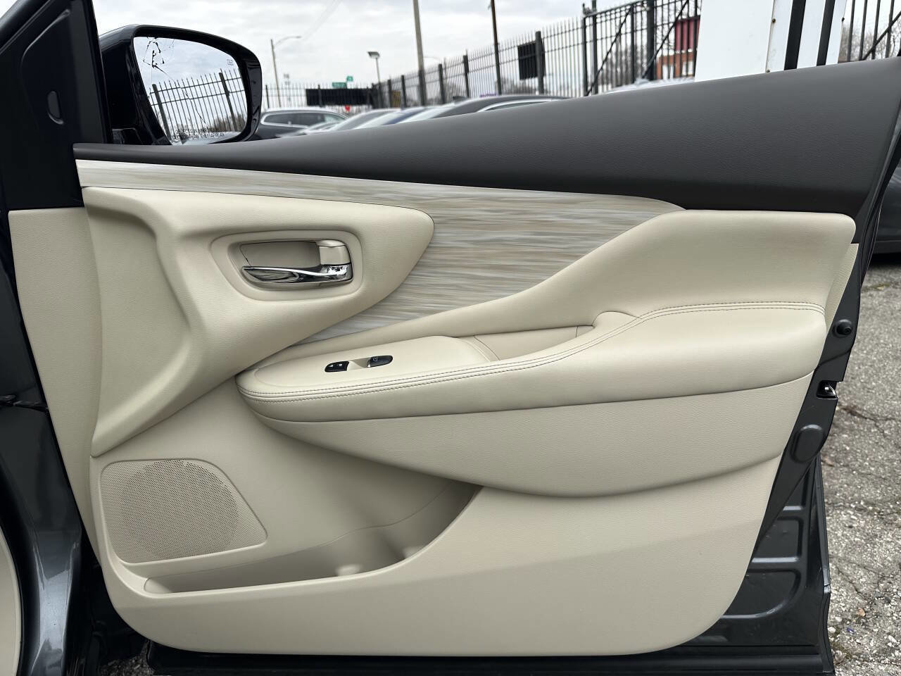 Used 2016 Nissan Murano SL w/ SL Technology Package image 40