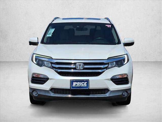 Used 2017 Honda Pilot Touring video 2