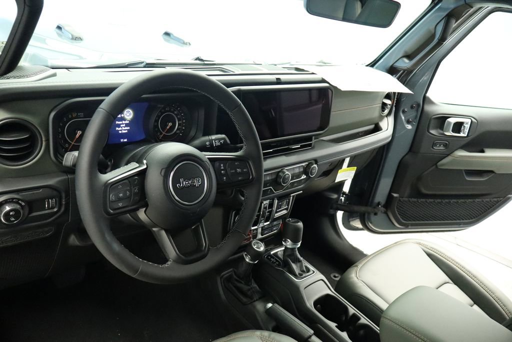 New 2026 Jeep Gladiator Mojave AWD/4WD image 30