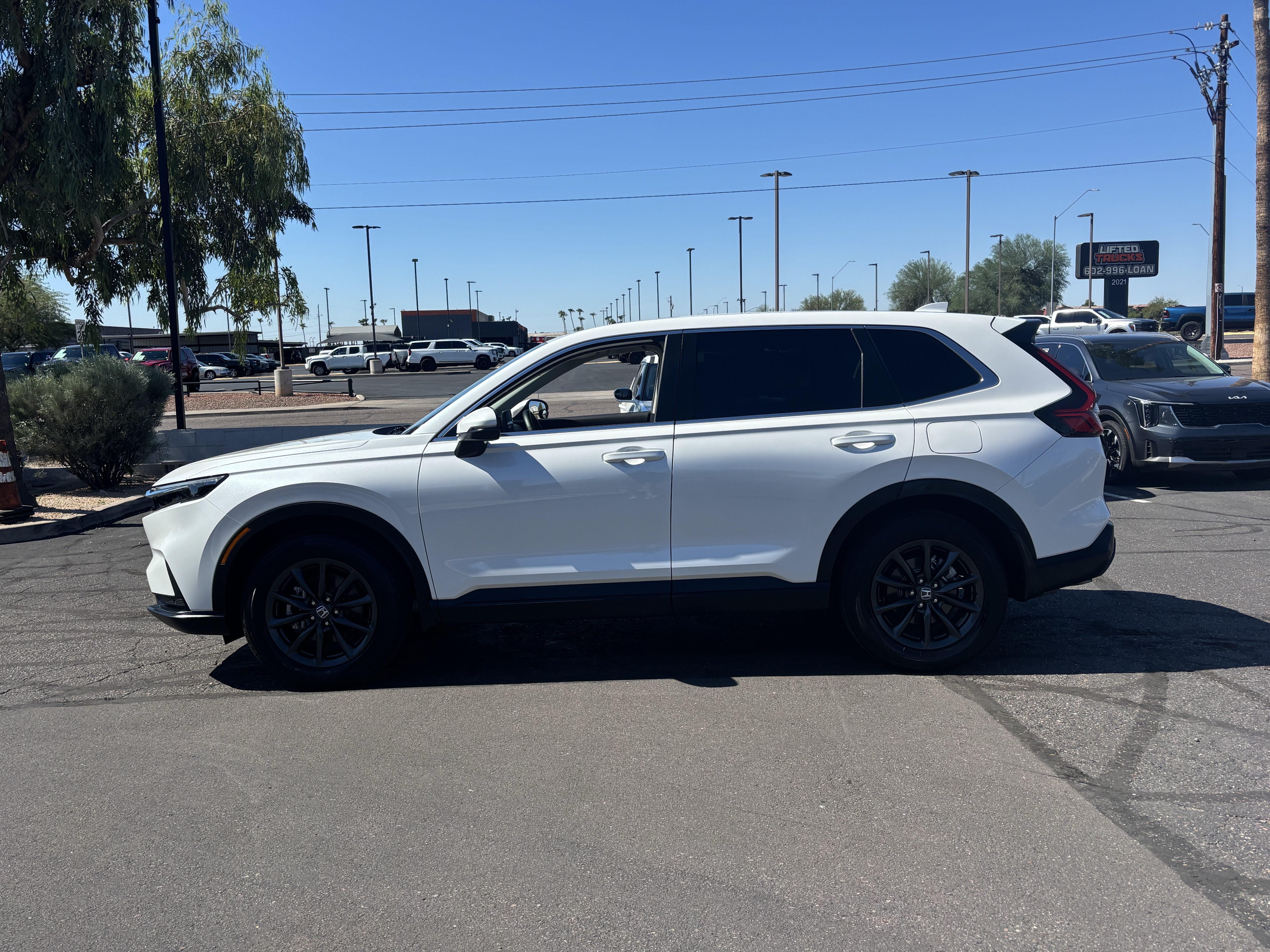 Used 2026 Honda CR-V EX-L image 5