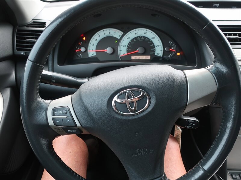 Used 2009 Toyota Camry SE image 16