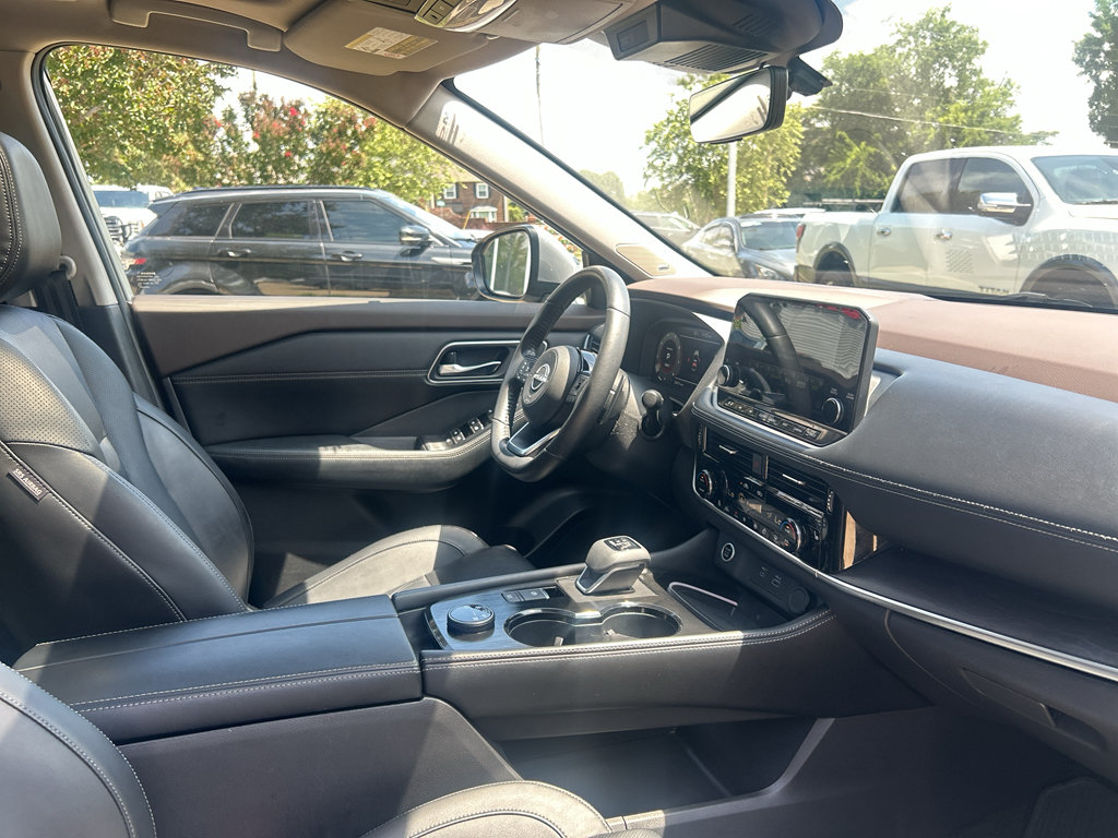 Certified 2023 Nissan Rogue Platinum w/ Platinum Premium Package AWD/4WD image 24