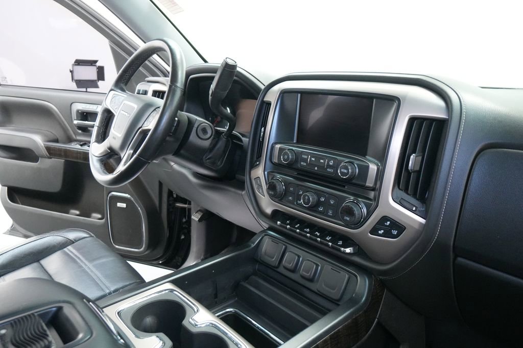 Used 2015 GMC Sierra 1500 Denali w/ Driver Alert Package image 30