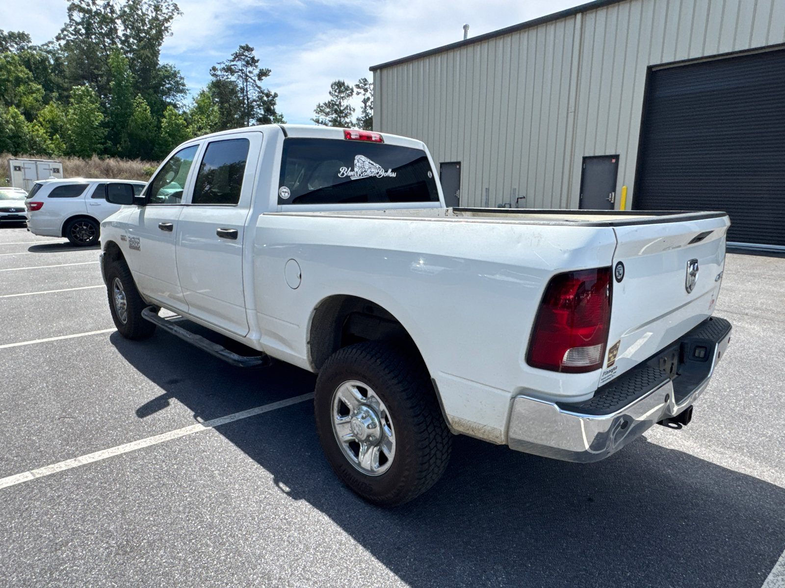 Used 2015 RAM 2500 Tradesman w/ Chrome Appearance Group AWD/4WD image 7