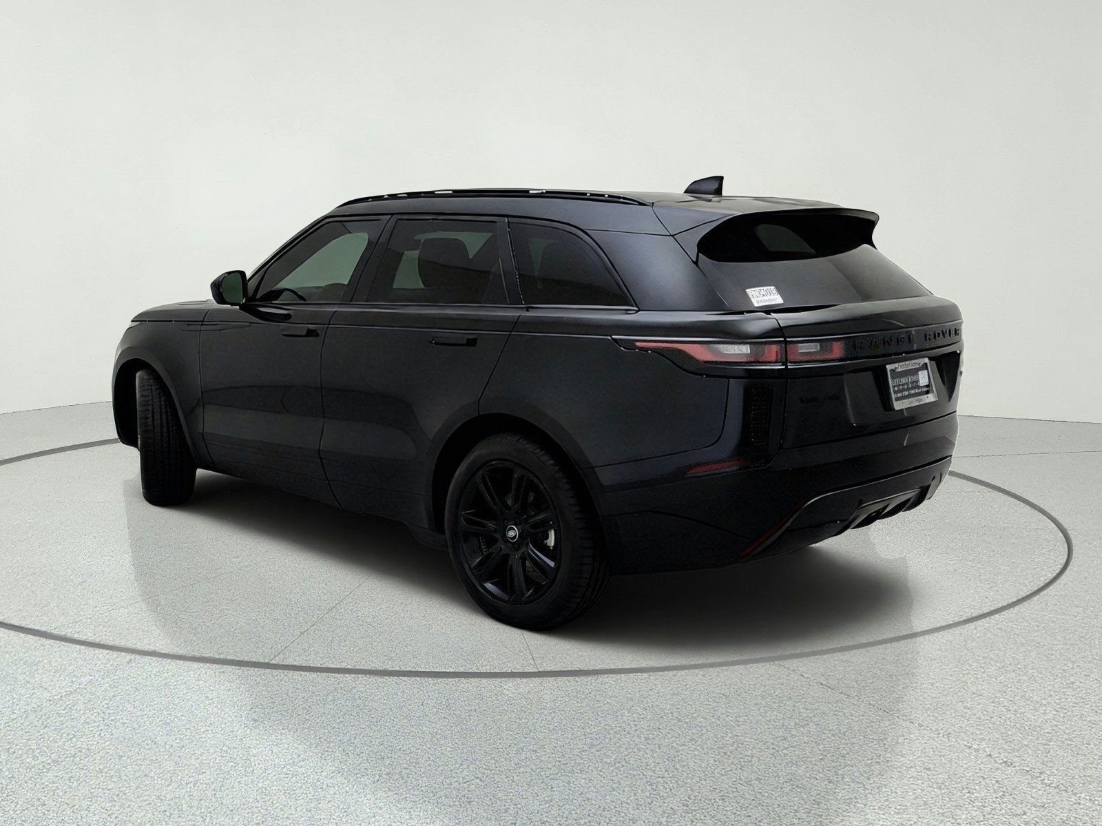 Used 2022 Land Rover Range Rover Velar R-Dynamic S AWD/4WD image 12