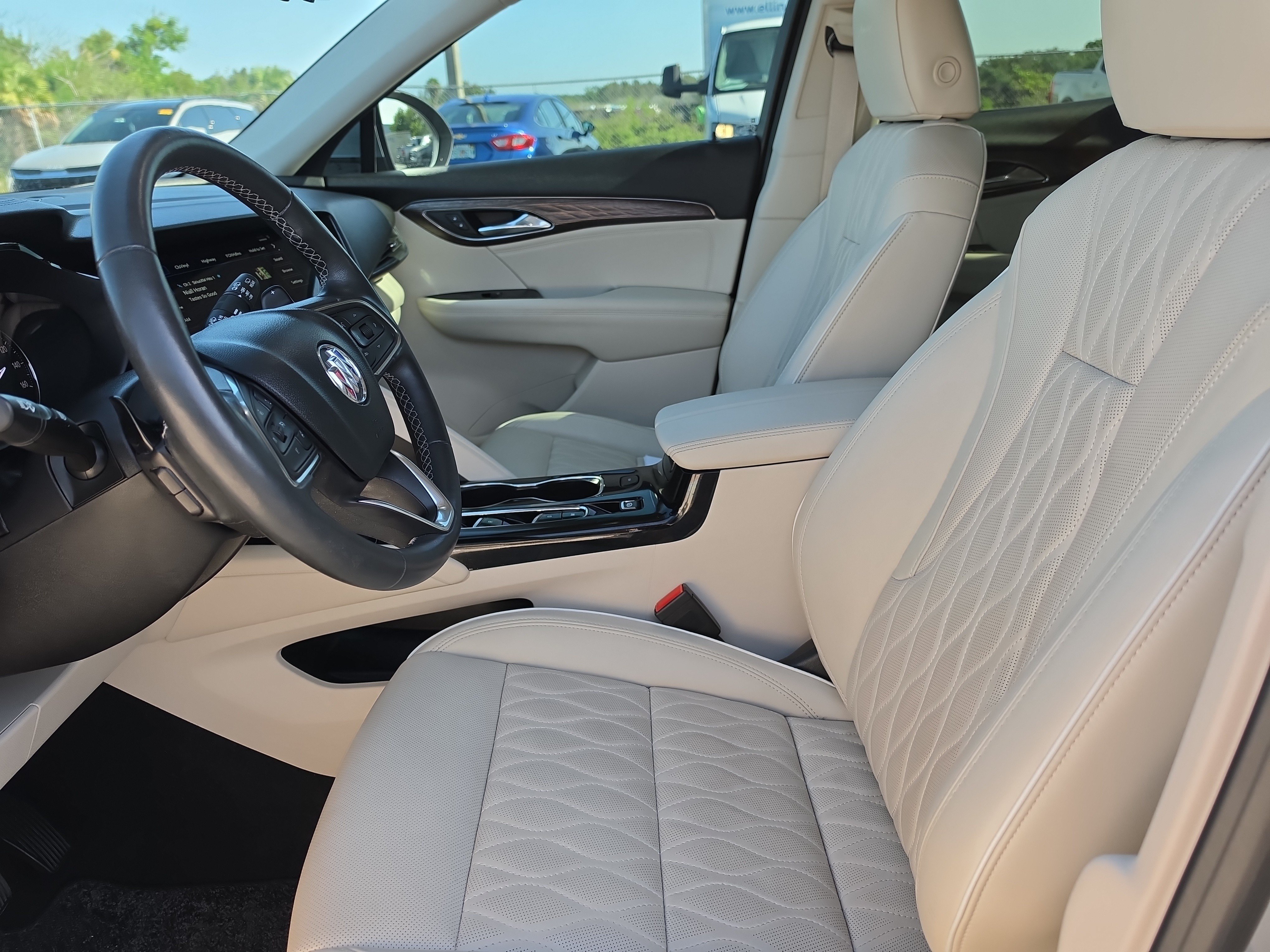 Certified 2023 Buick Envision Avenir FWD image 15