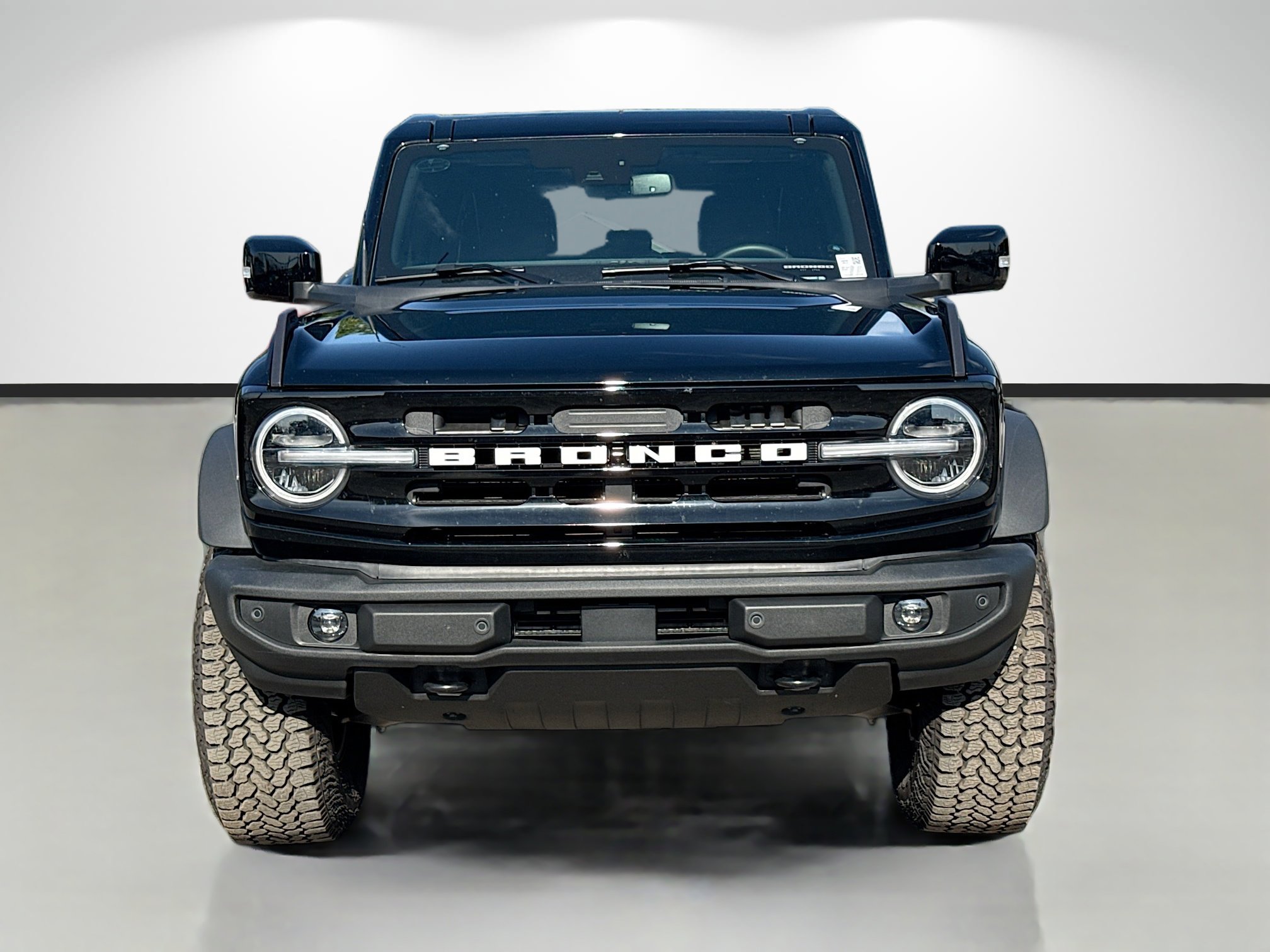 Used 2025 Ford Bronco Outer Banks w/ Sasquatch Package AWD/4WD image 8