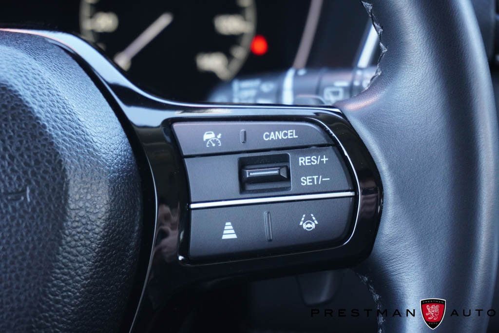 Used 2025 Honda Pilot Touring image 36