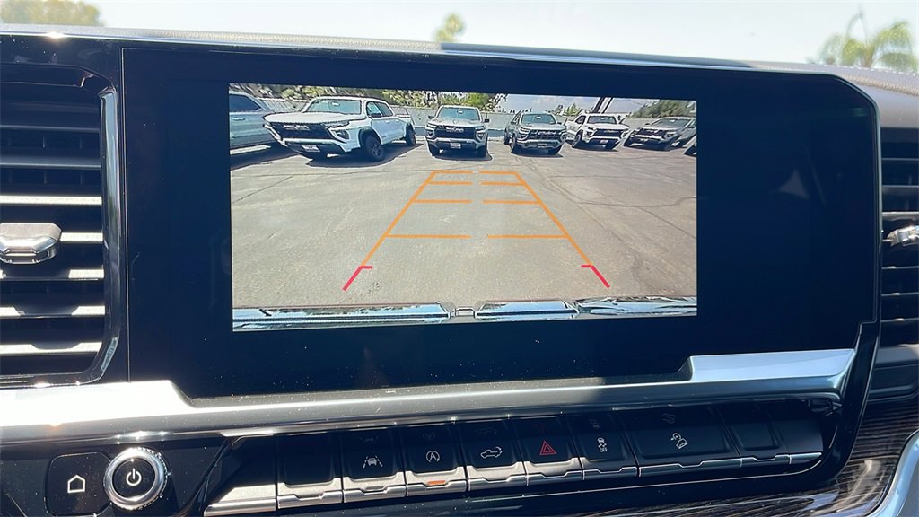 New 2025 GMC Sierra 1500 Elevation image 18