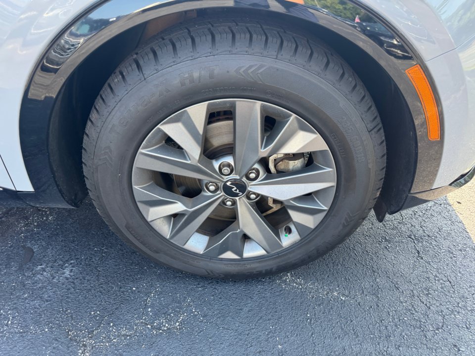 Used 2023 Kia Sportage SX FWD image 29