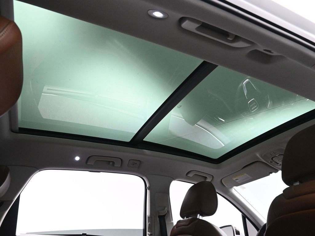 Used 2018 Audi Q7 3.0T Prestige image 22