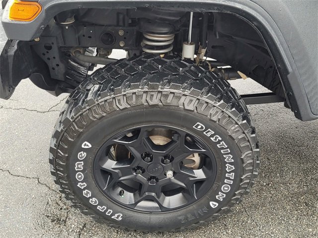 Used 2021 Jeep Gladiator Sport image 16