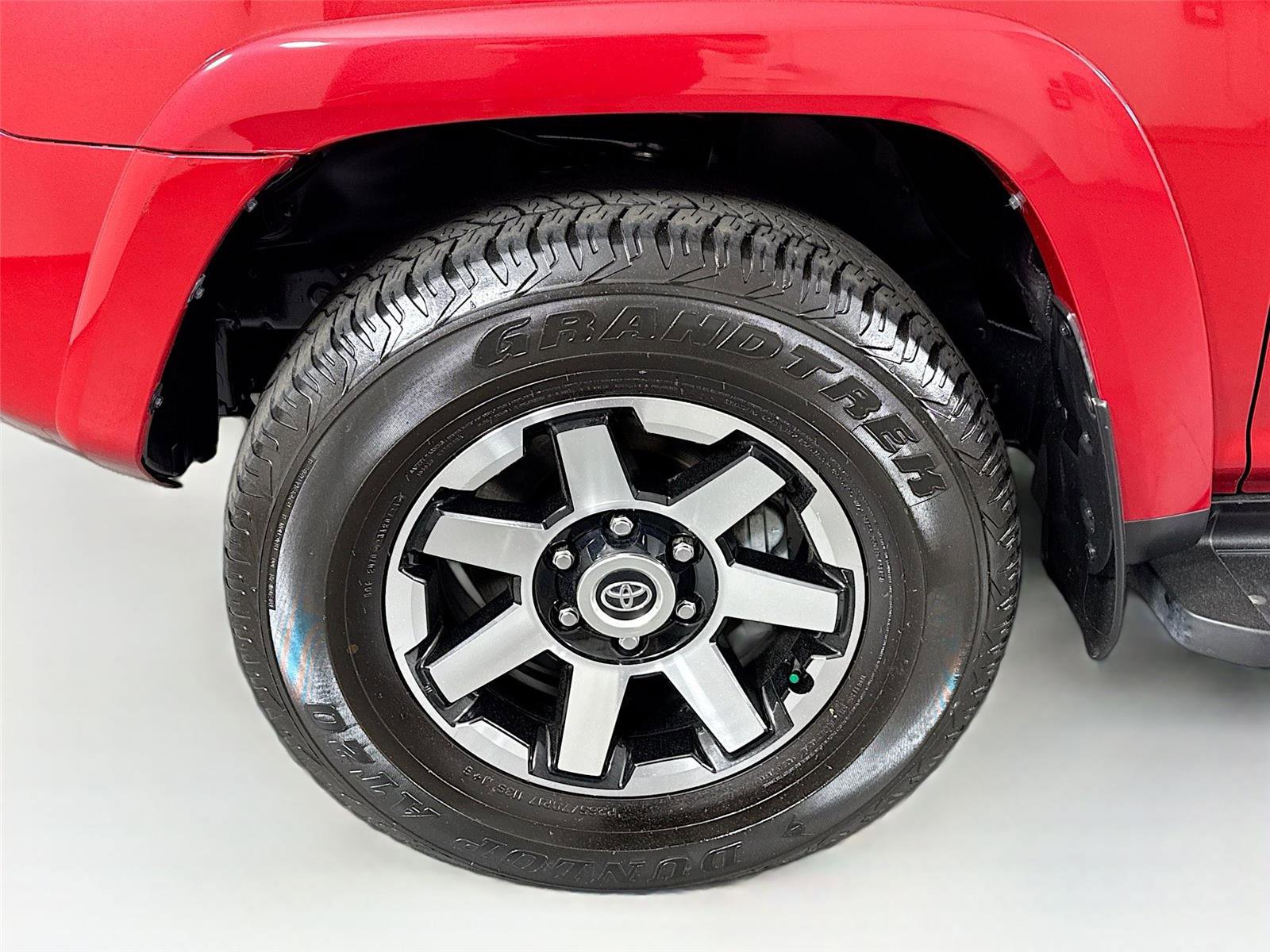 Certified 2024 Toyota 4Runner TRD Off-Road Premium AWD/4WD image 46