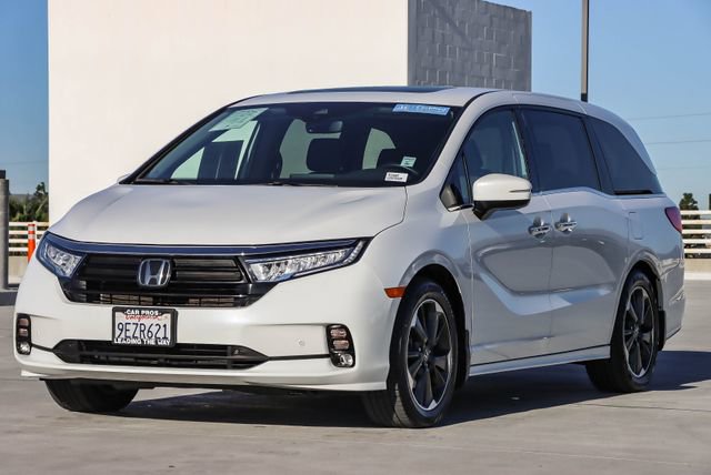 Certified 2023 Honda Odyssey Elite image 5