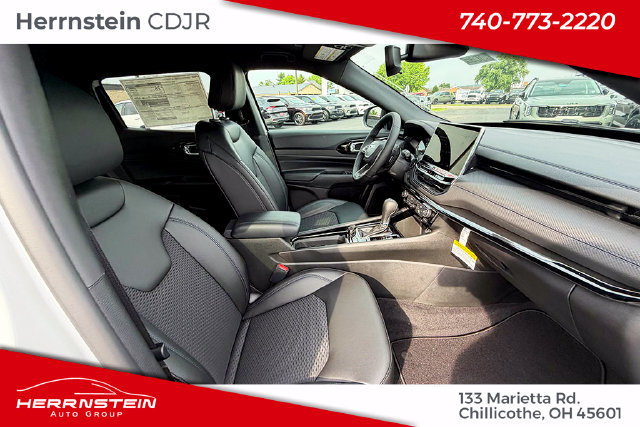 New 2026 Jeep Compass Latitude AWD/4WD image 25