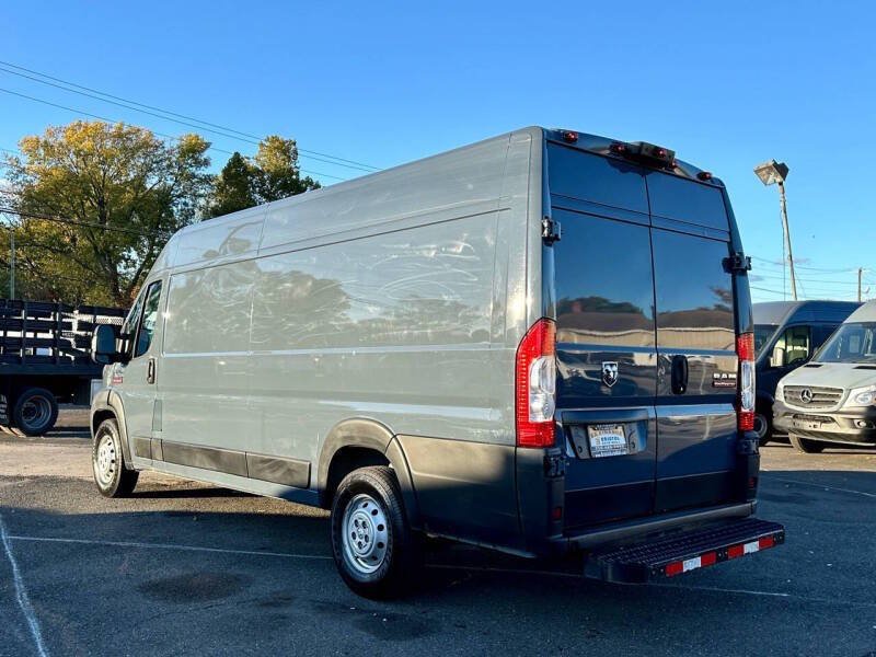Used 2020 RAM ProMaster 3500 FWD image 4