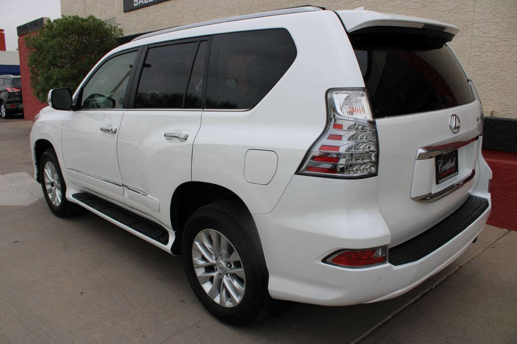 Used 2019 Lexus GX 460 Premium w/ Premium Package image 10