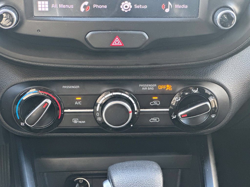Used 2023 Kia Soul LX FWD image 25