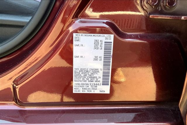 Used 2024 Nissan Altima 2.5 SV image 14