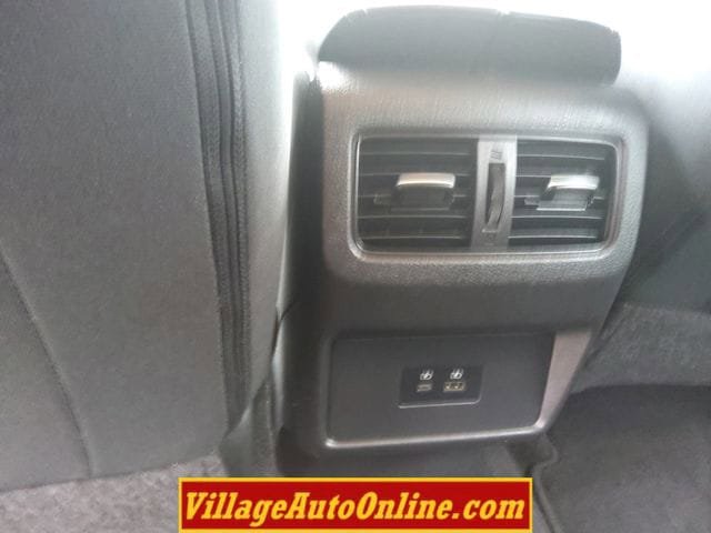 Used 2023 Nissan Rogue SV AWD/4WD image 27