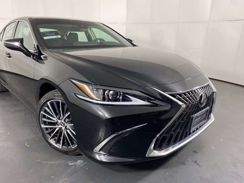 Certified 2023 Lexus ES 300h w/ Premium Package image 2