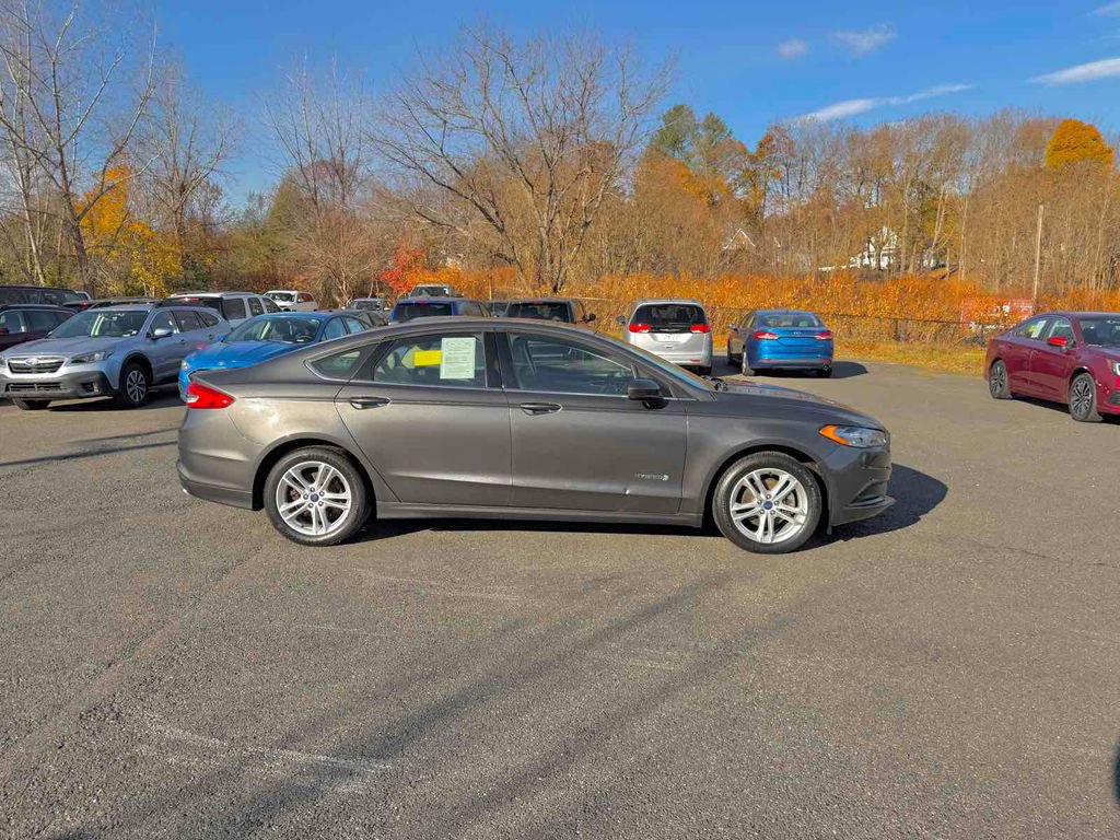 Used 2018 Ford Fusion S image 8