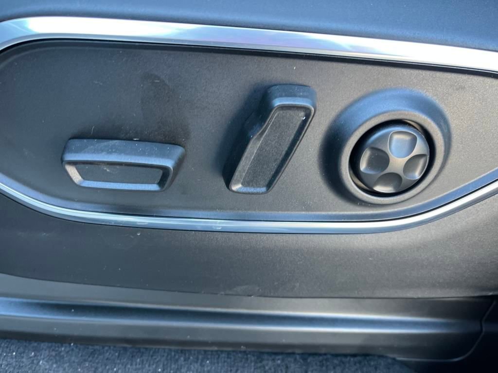 New 2025 Jeep Wagoneer L Series II w/ Convenience Group I image 28