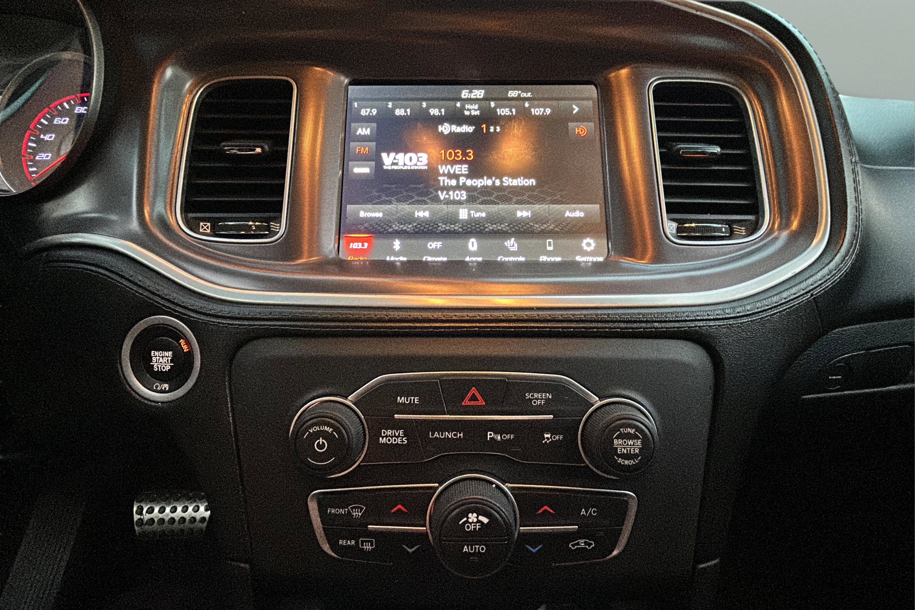 Used 2019 Dodge Charger Scat Pack w/ Plus Group image 15