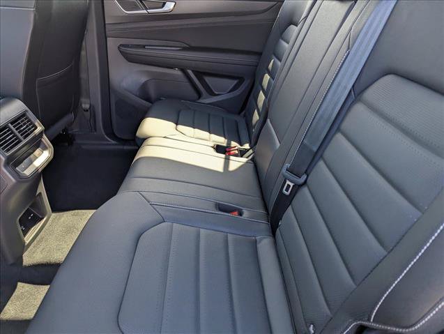 New 2026 Volkswagen Atlas Cross Sport SEL R-Line AWD/4WD image 26