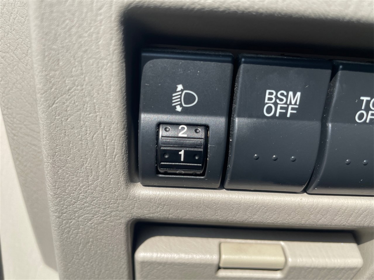 Used 2010 MAZDA CX-9 Grand Touring w/ Moonroof & Bose Audio Pkg image 20