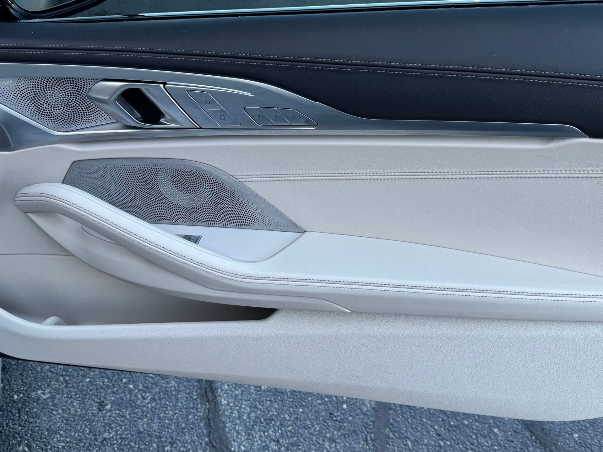 Used 2023 BMW M850i xDrive Coupe image 11