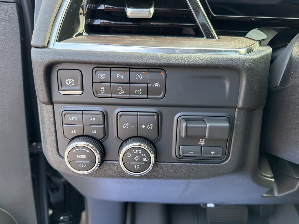 New 2026 Chevrolet Tahoe Z71 w/ Z71 Off-Road Package image 30