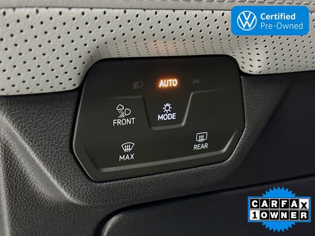 Certified 2024 Volkswagen Atlas Peak Edition SE image 10