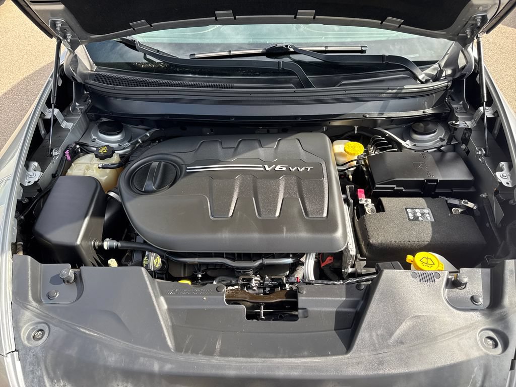 Used 2017 Jeep Cherokee Sport AWD/4WD image 22