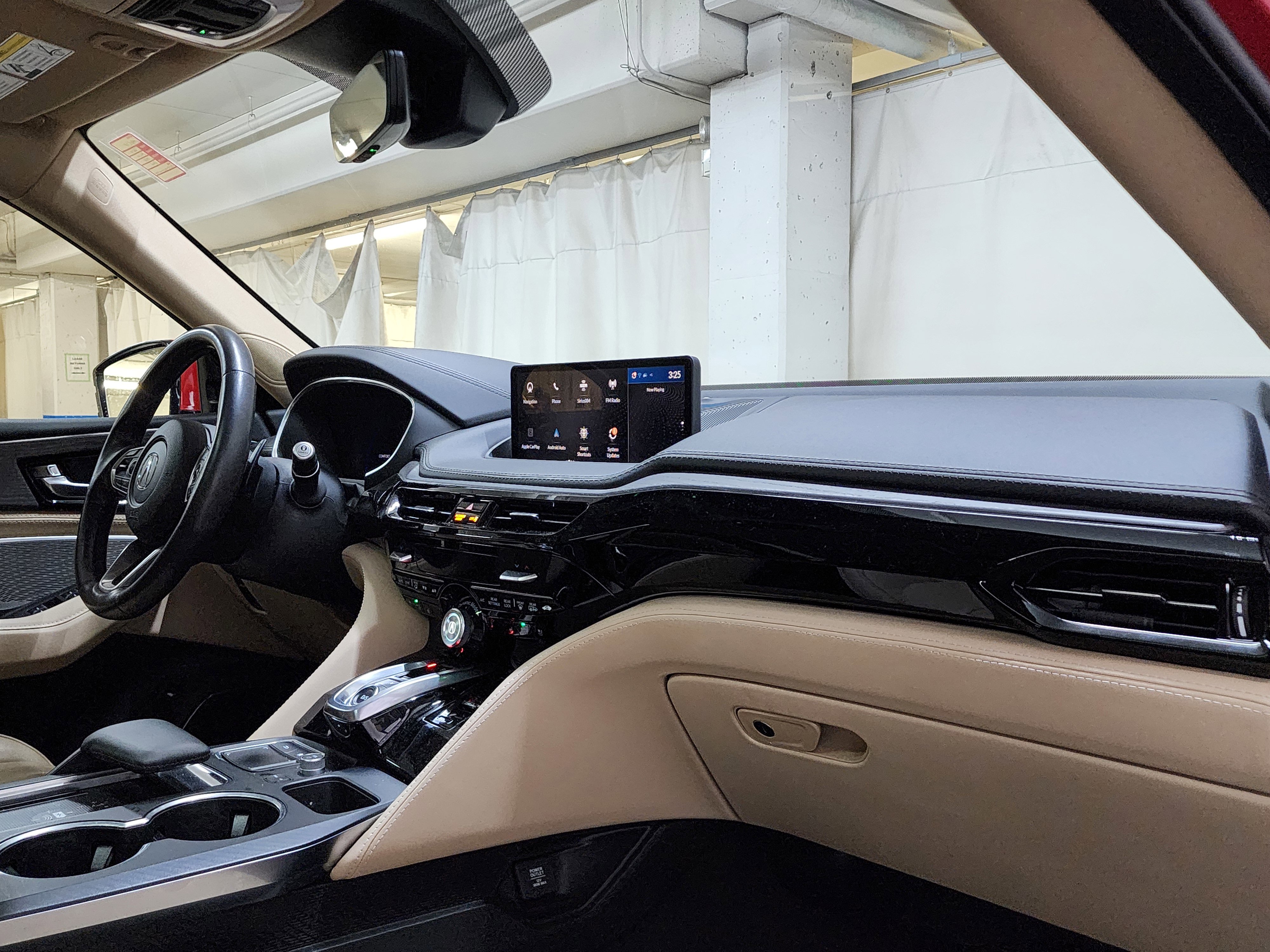 Used 2024 Acura MDX SH-AWD w/ Advance Package image 21