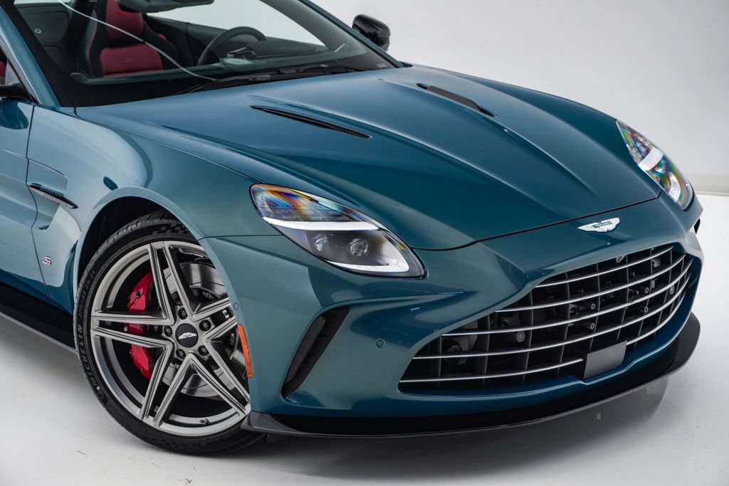 New 2026 Aston Martin V8 Vantage S RWD image 4