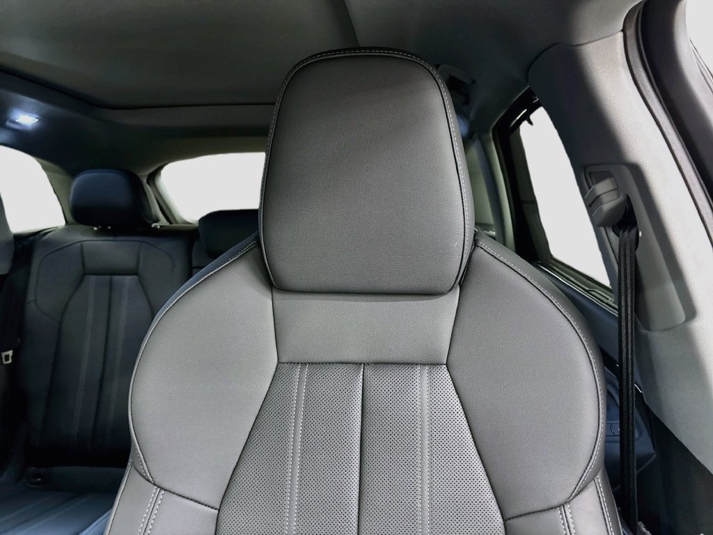 New 2026 Audi Q5 Premium Plus AWD/4WD image 19