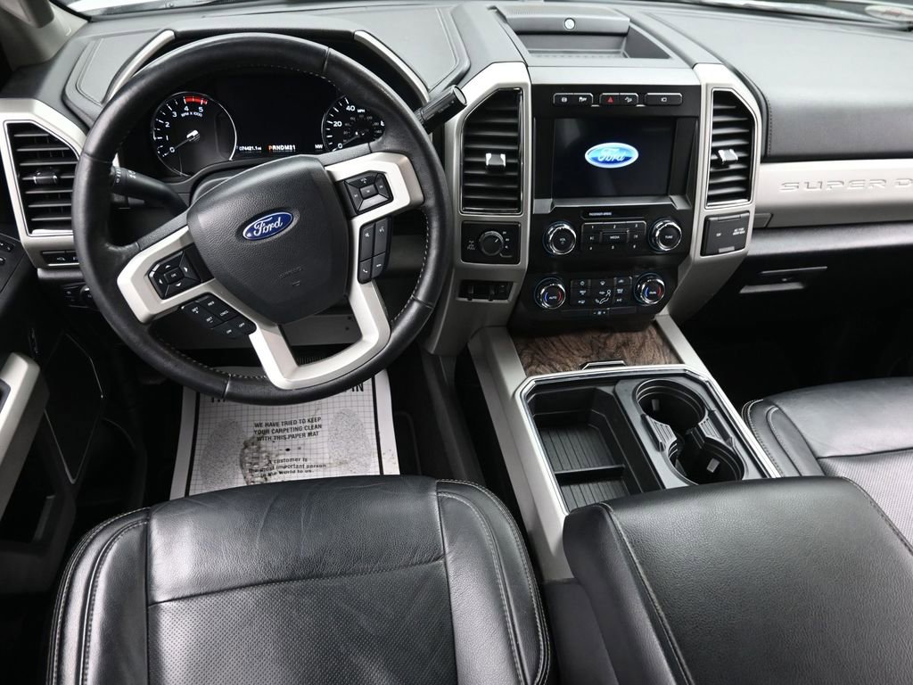Used 2019 Ford F350 Lariat image 11