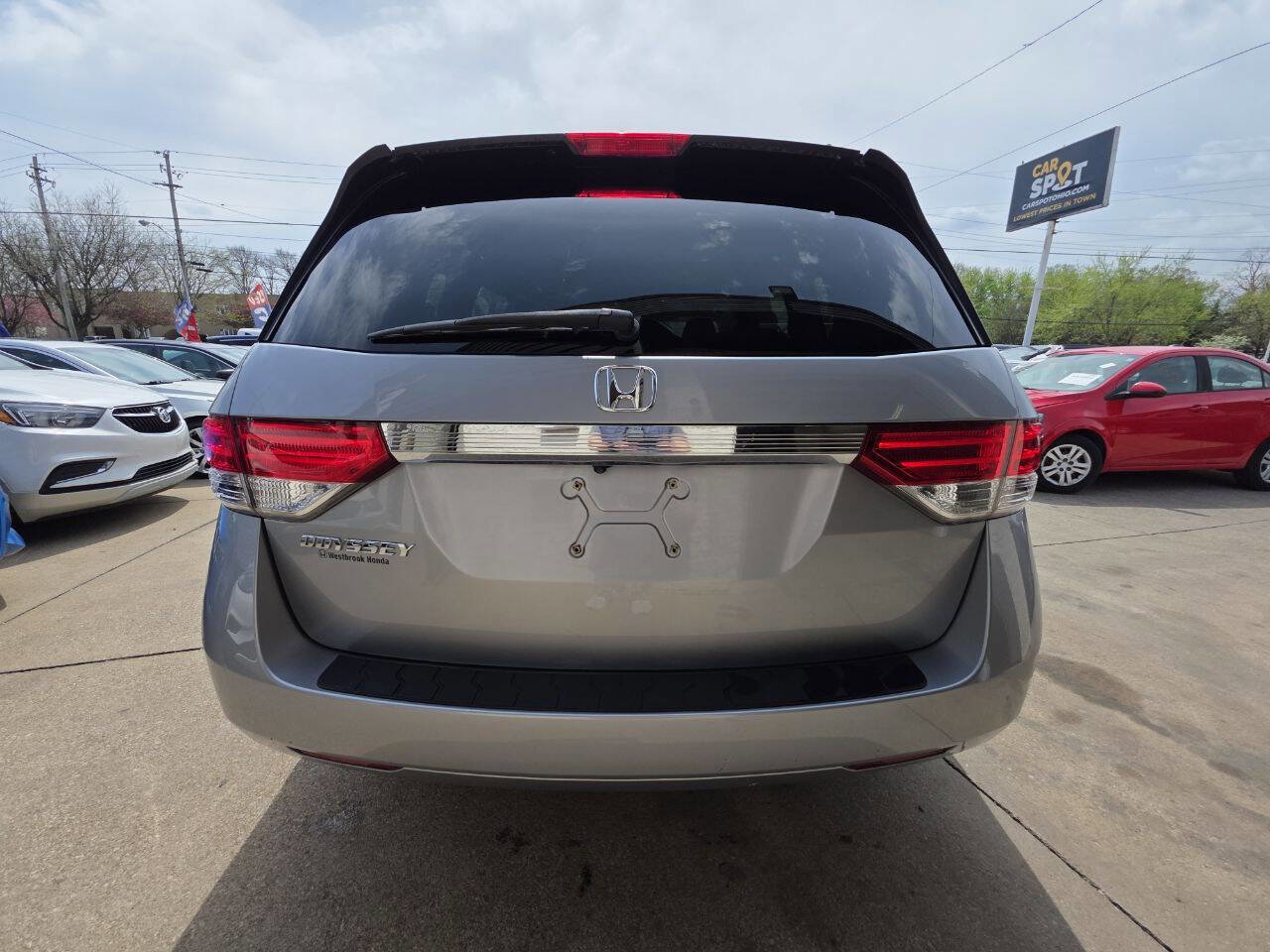 Used 2016 Honda Odyssey LX image 6