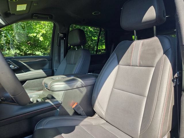Used 2023 Chevrolet Tahoe RST w/ Sport Performance Package AWD/4WD image 17