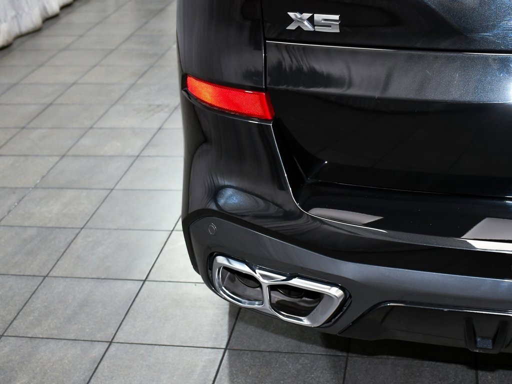 Used 2026 BMW X5 M60i image 99