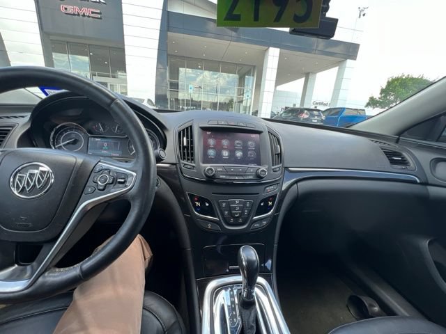 Used 2016 Buick Regal Premium FWD image 6