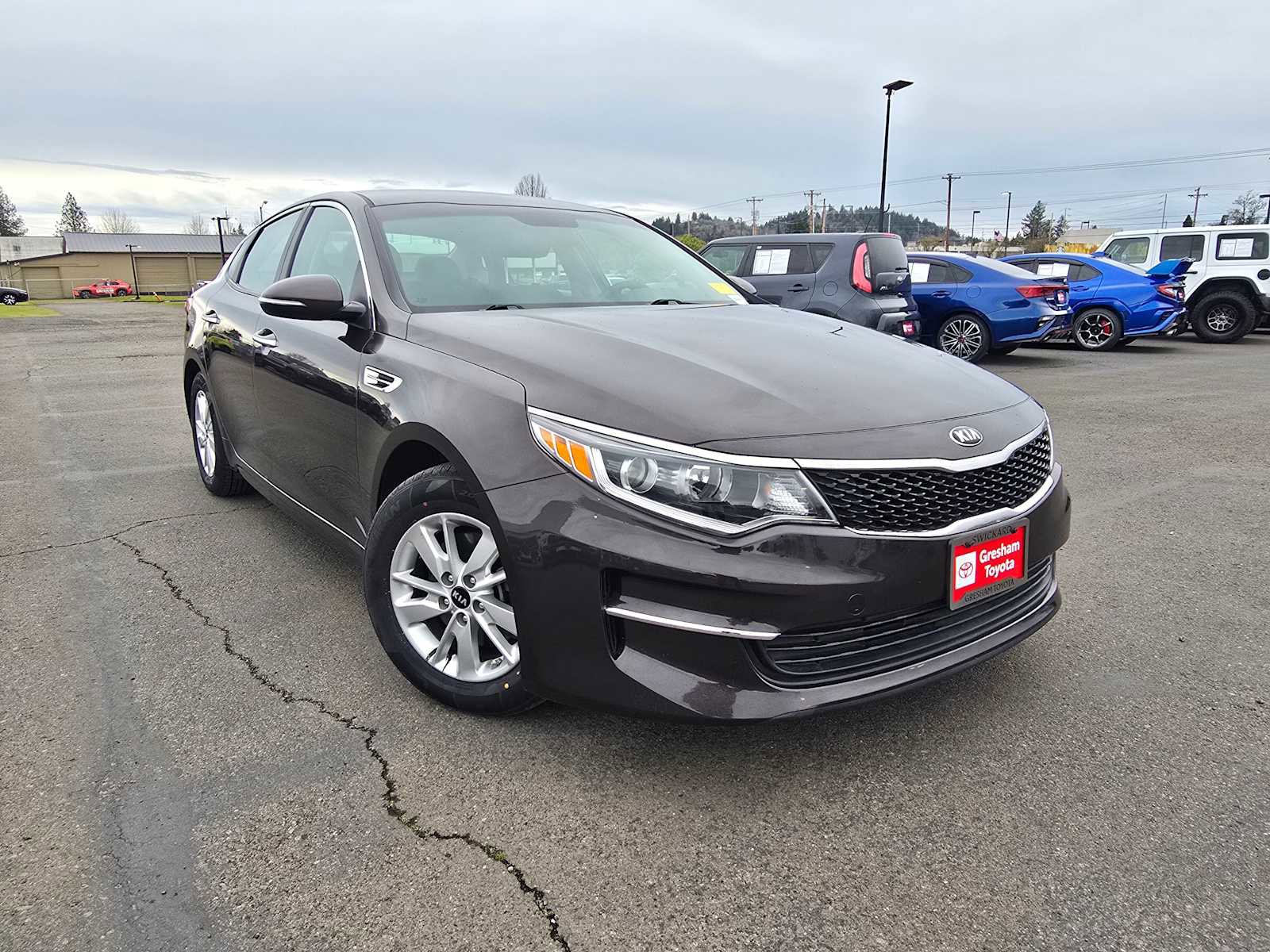 Used 2018 Kia Optima LX image 2