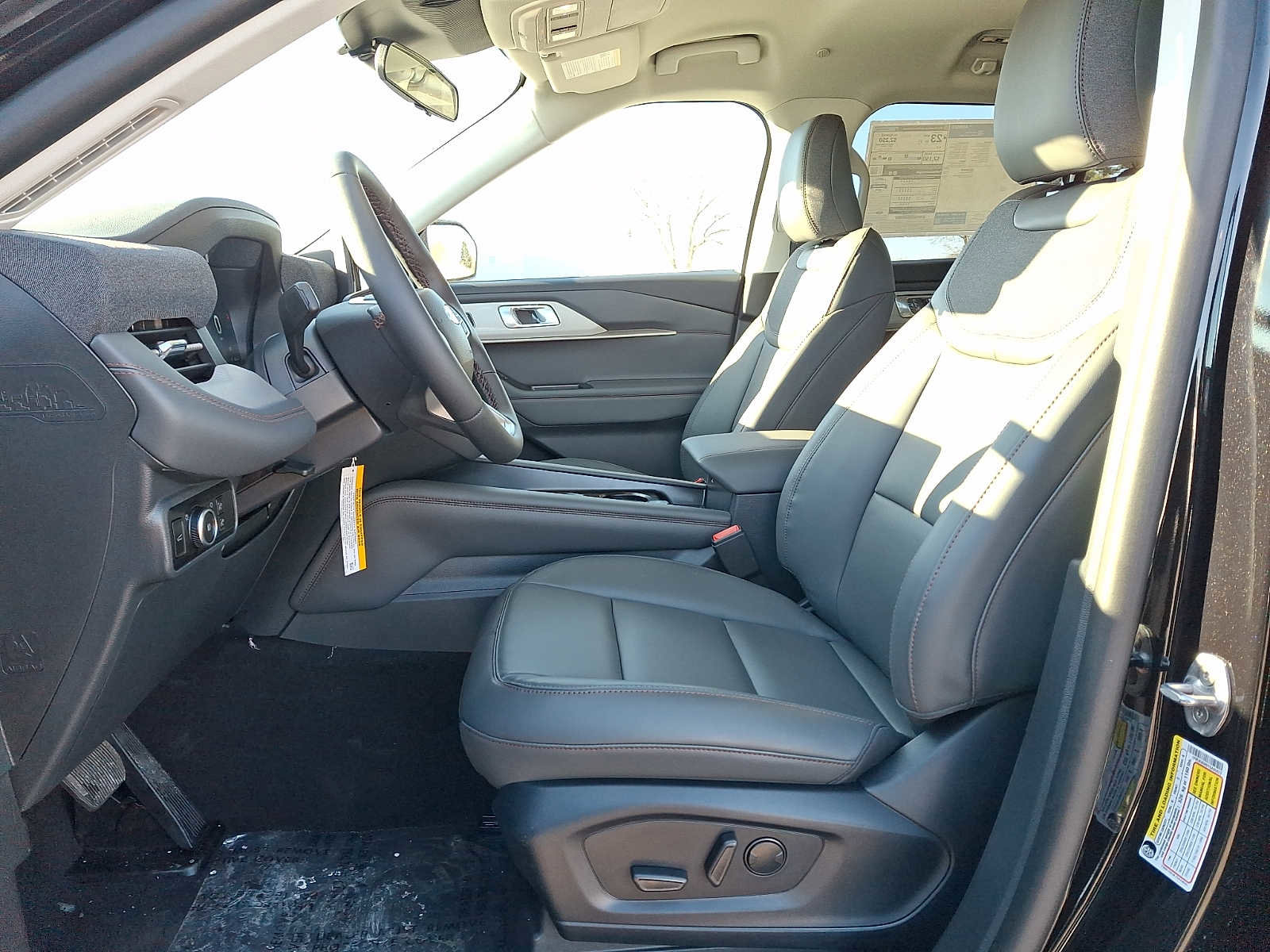 New 2026 Ford Explorer Active image 13