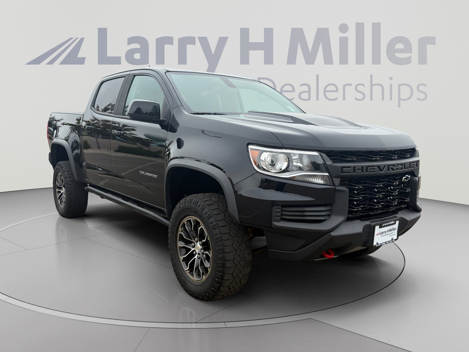Used 2022 Chevrolet Colorado ZR2 AWD/4WD image 8