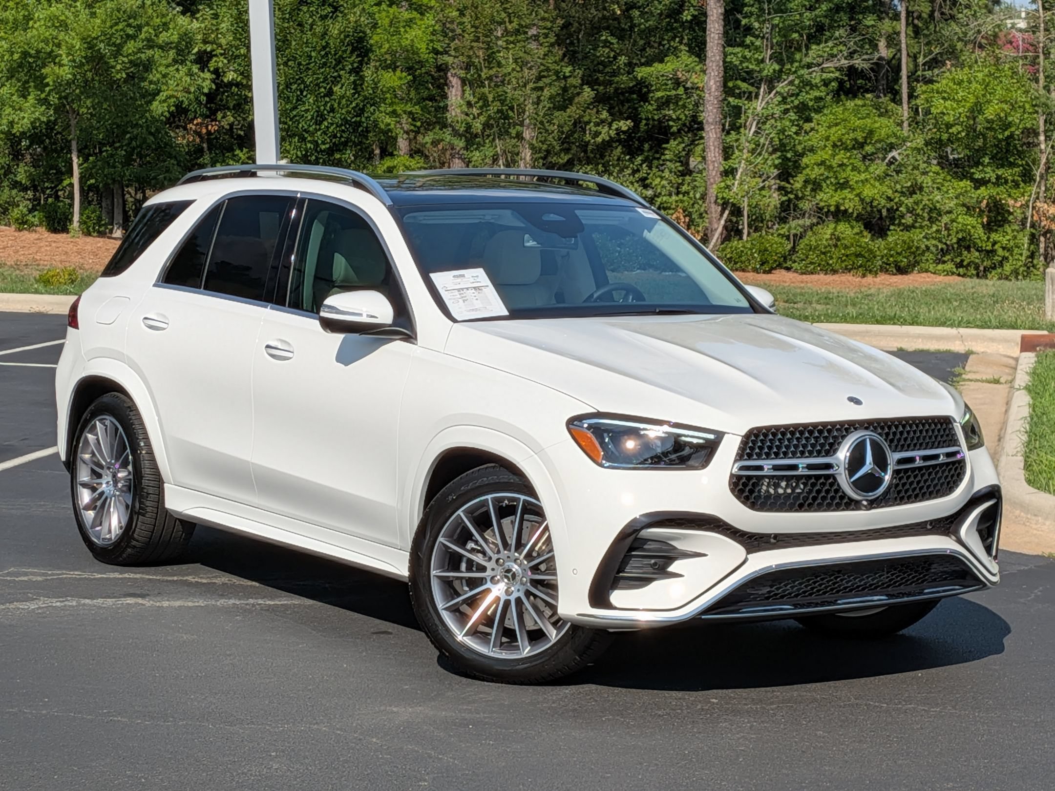New 2026 Mercedes-Benz GLE 450 4MATIC image 2