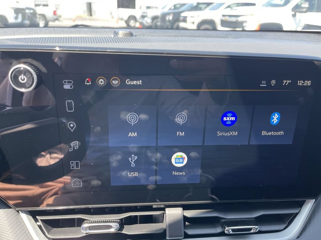 New 2026 Chevrolet Equinox LT w/ LPO, Floor Liner Package AWD/4WD image 16