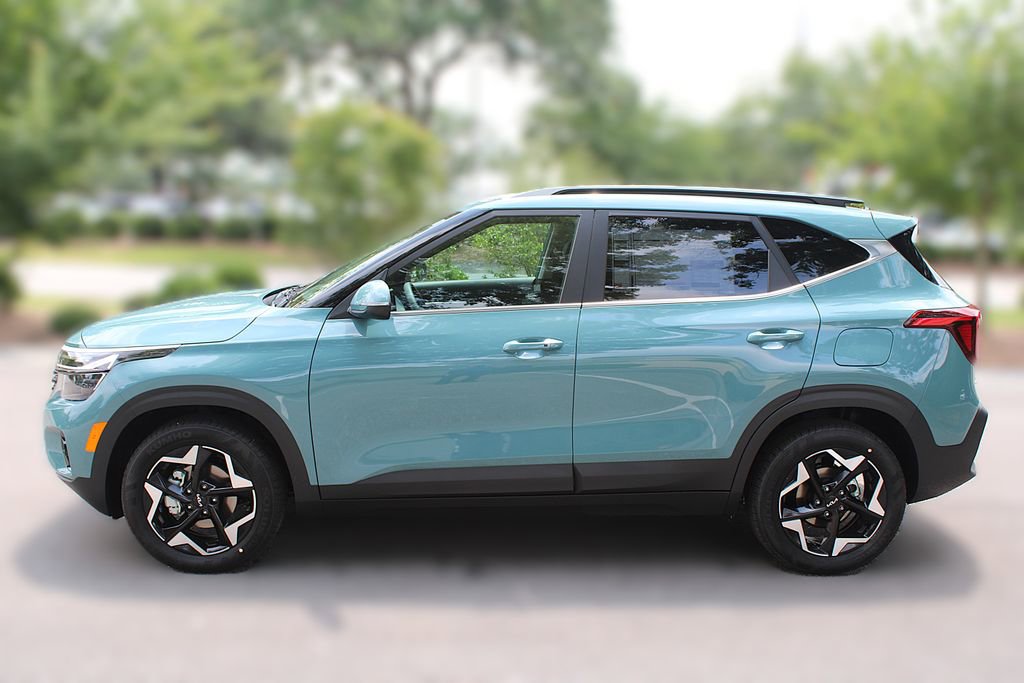 New 2026 Kia Seltos EX FWD image 14