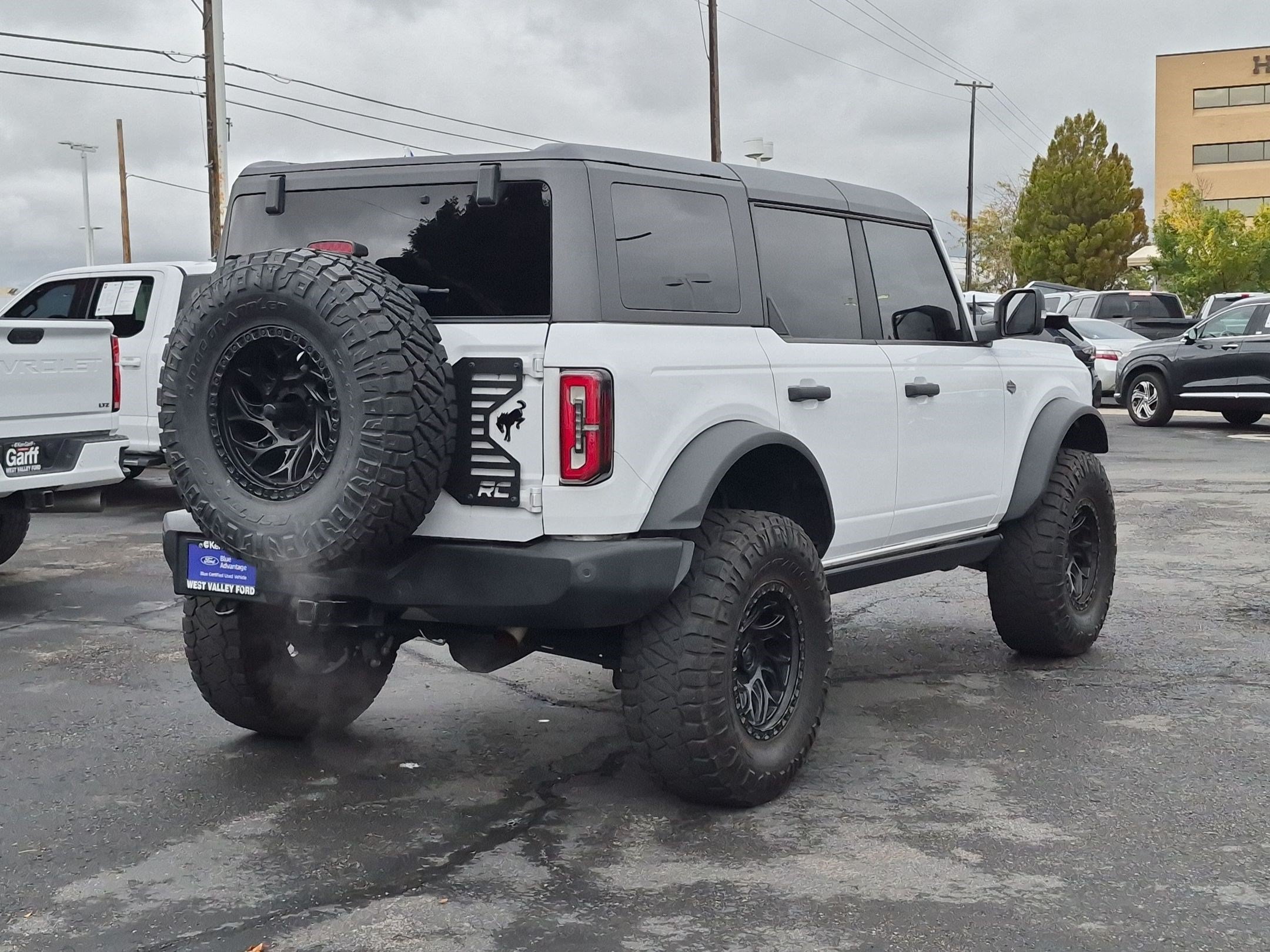 Used 2023 Ford Bronco Wildtrak AWD/4WD image 3