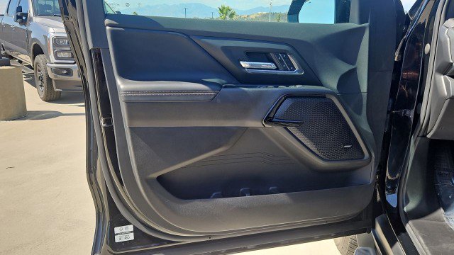 Used 2025 Chevrolet Silverado EV LT w/ LT Premium Package AWD/4WD image 22